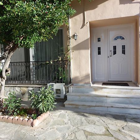Despo'S Apartment Volos Exterior foto